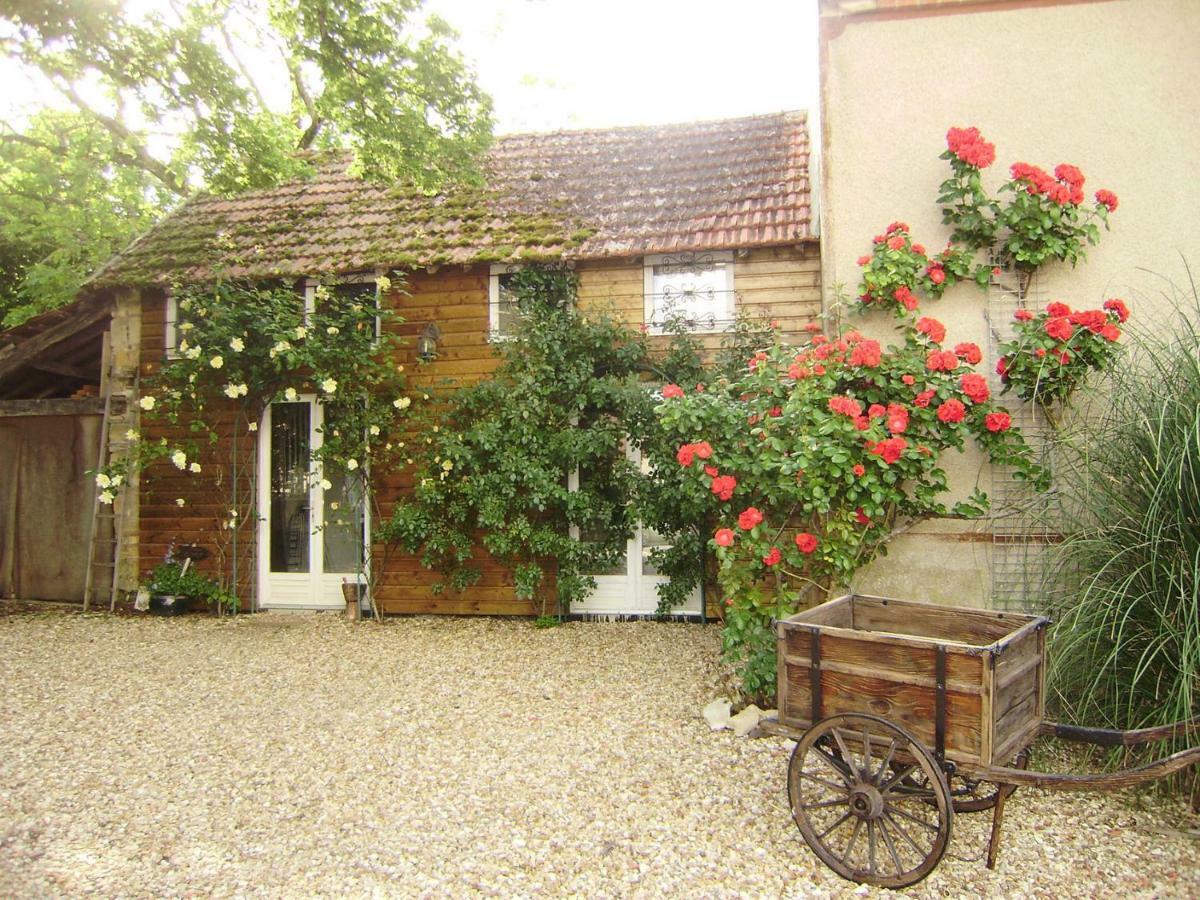 Le Clos De La Fontaine Massay Buitenkant foto